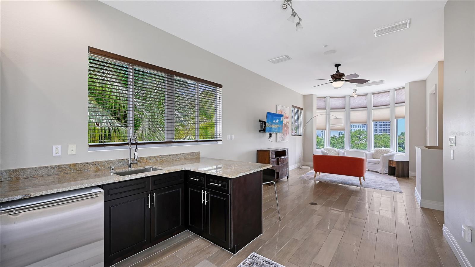 235 COCOANUT AVE #113C, SARASOTA, FL, 34236