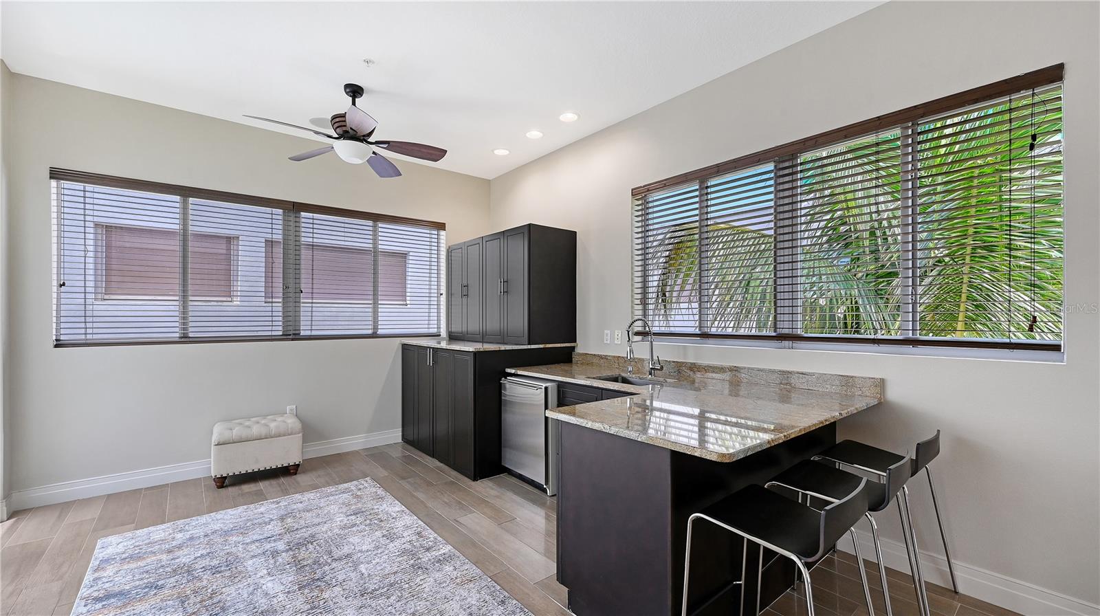 235 COCOANUT AVE #113C, SARASOTA, FL, 34236