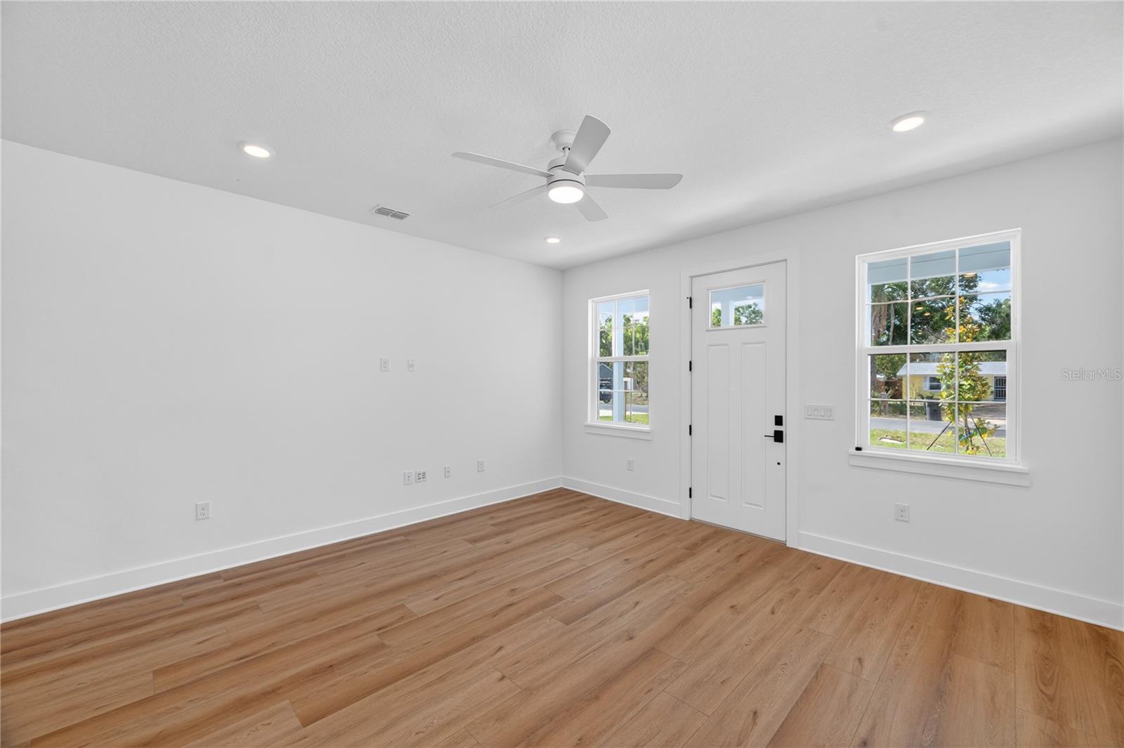 4181 56TH AVE N, ST PETERSBURG, FL, 33714