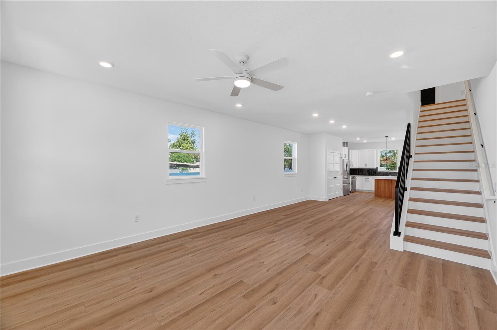 4181 56TH AVE N, ST PETERSBURG, FL, 33714