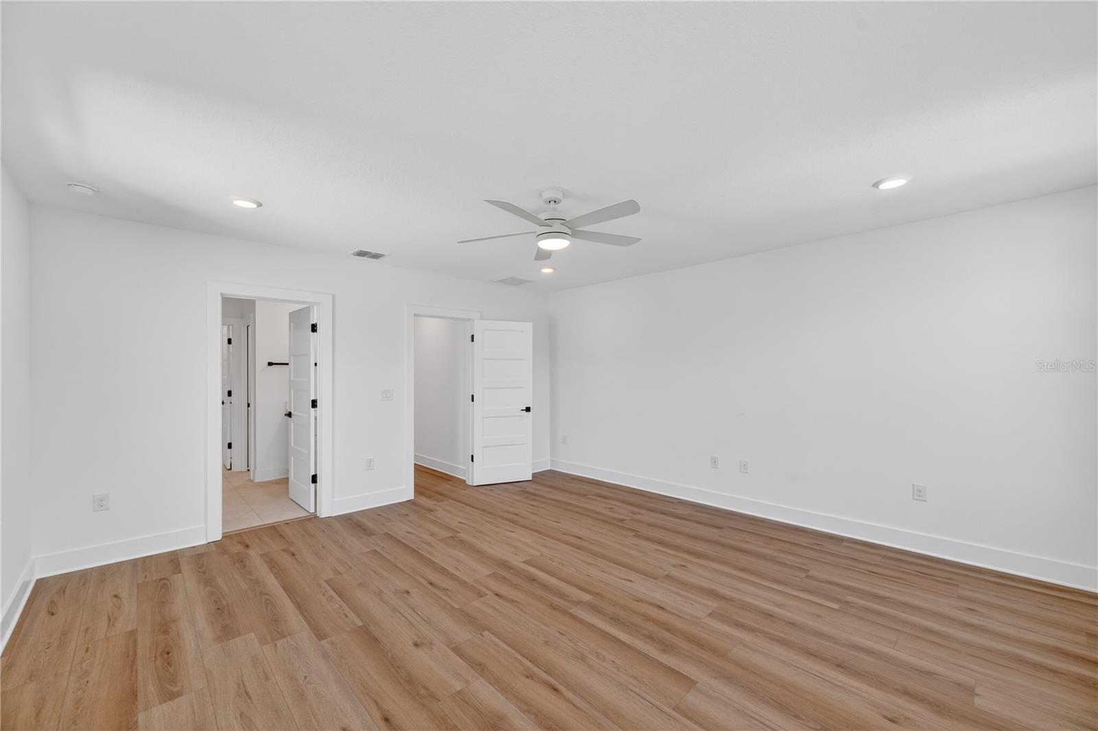 4181 56TH AVE N, ST PETERSBURG, FL, 33714