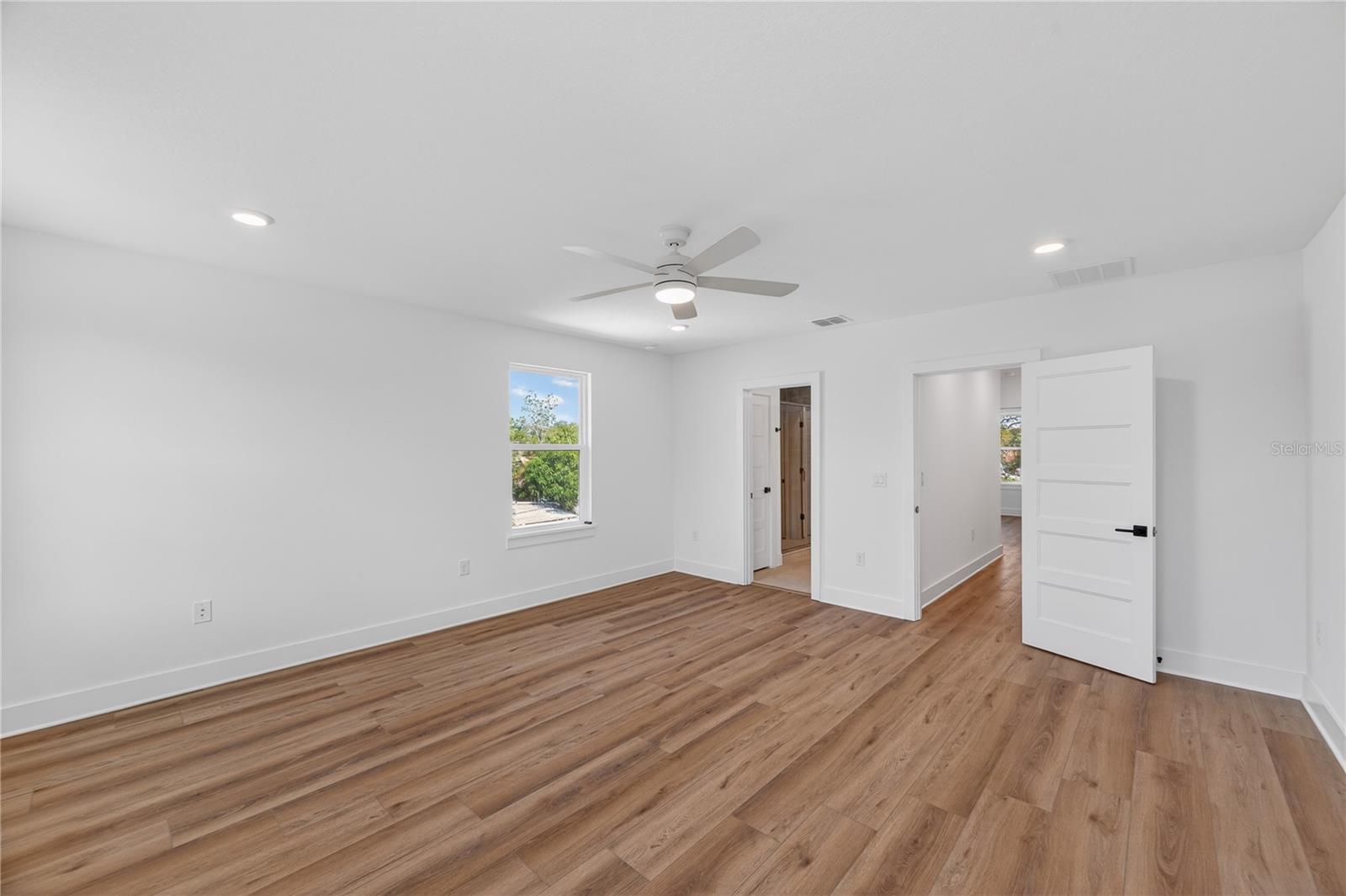 4181 56TH AVE N, ST PETERSBURG, FL, 33714