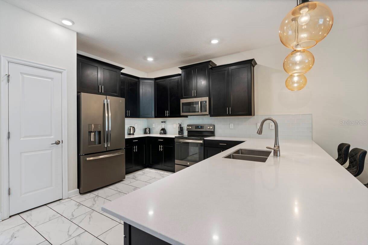 671 STICKS ST, DAVENPORT, FL, 33896