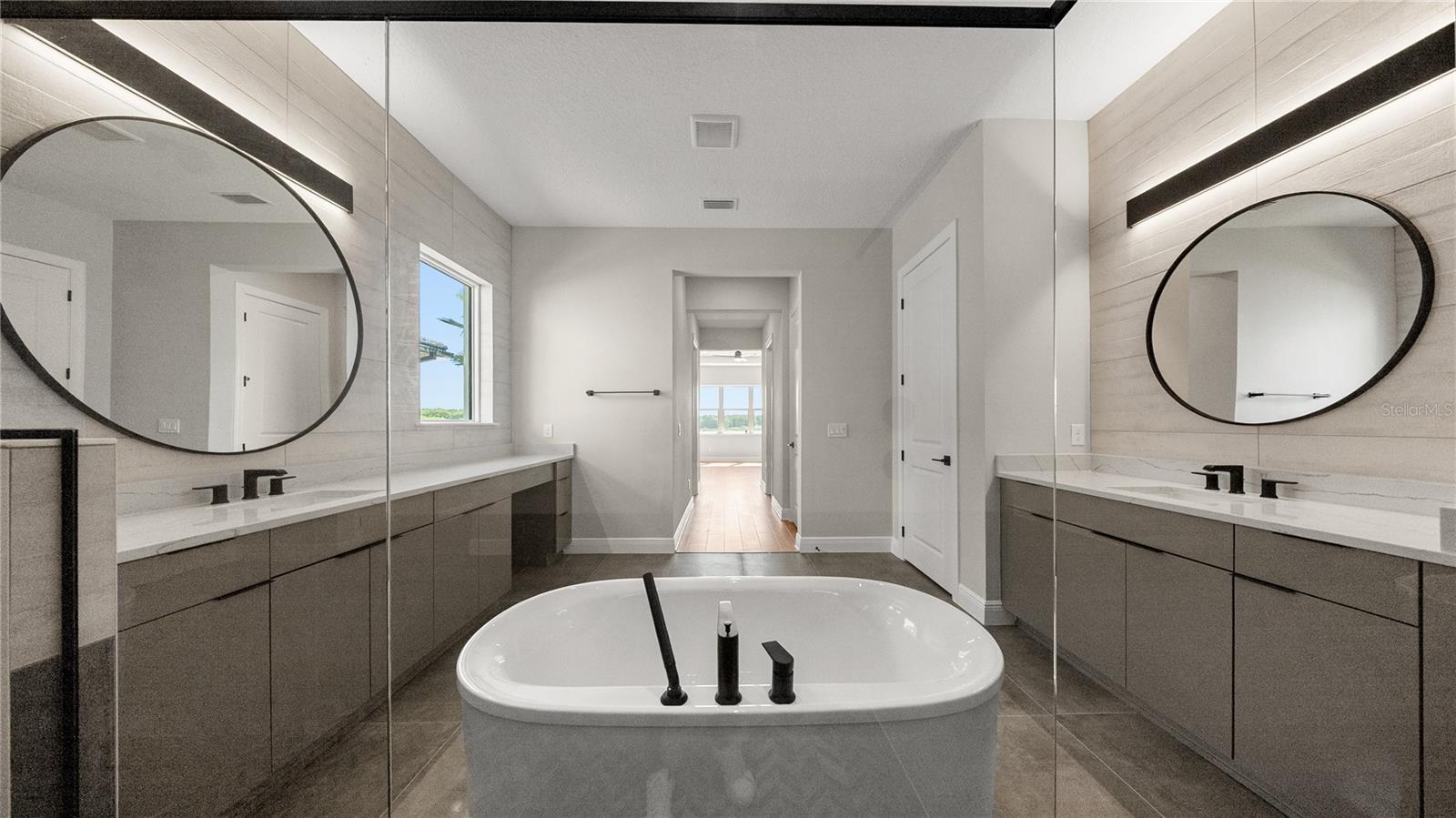 16808 BOLSENA DR, BELLA COLLINA, FL, 34756