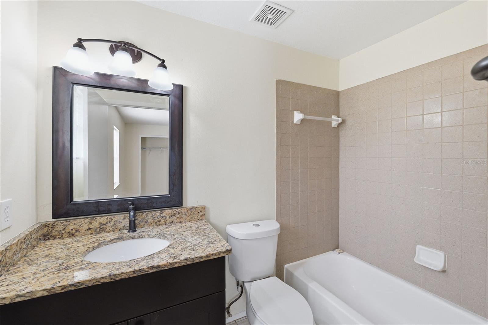9707 N MARY AVE, TAMPA, FL, 33612