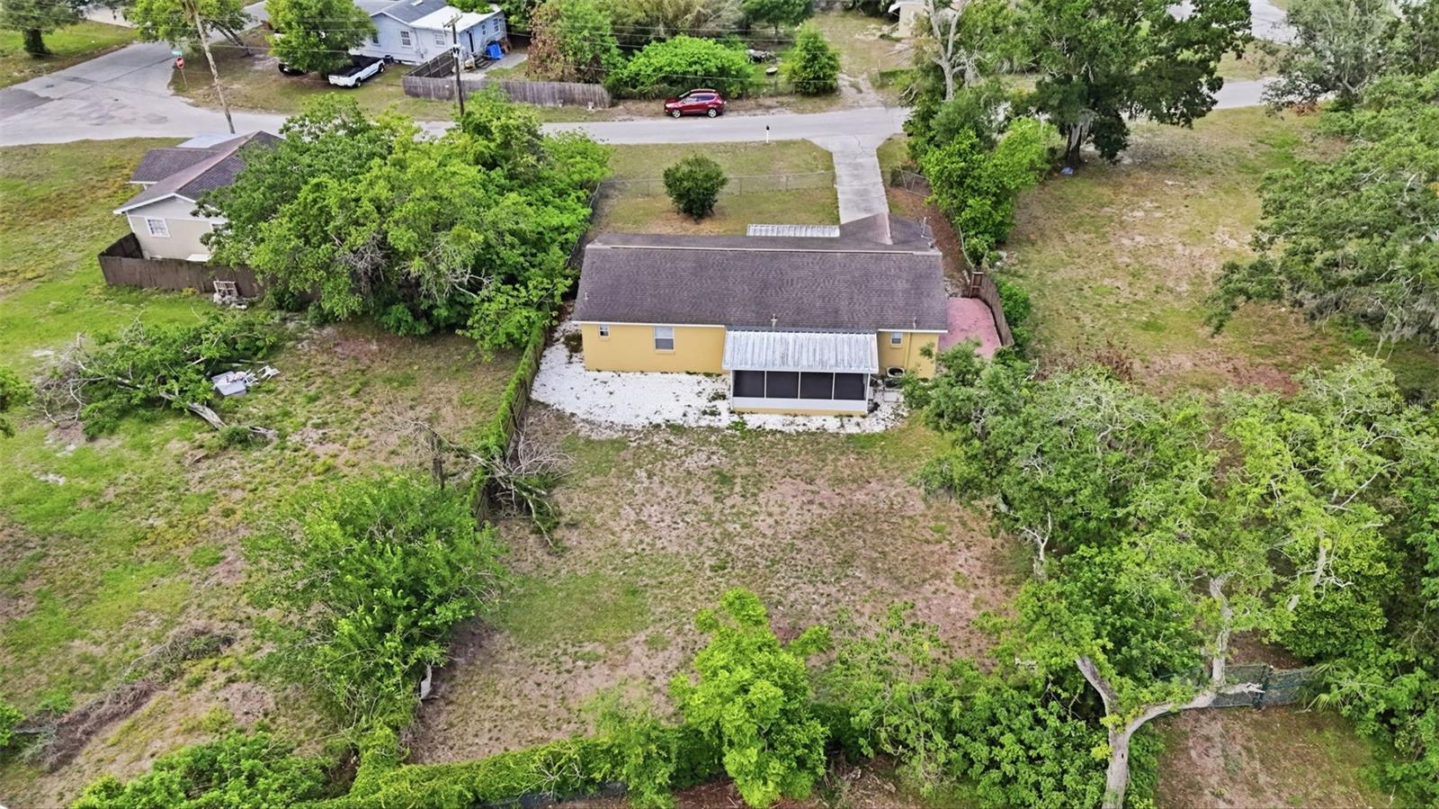 9707 N MARY AVE, TAMPA, FL, 33612