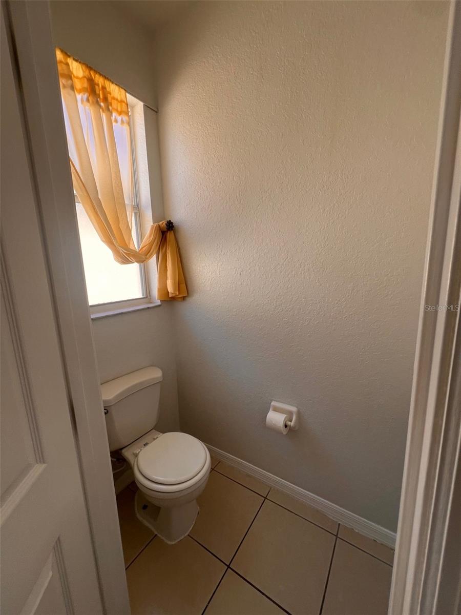 218 N HAMPTON DR, DAVENPORT, FL, 33897