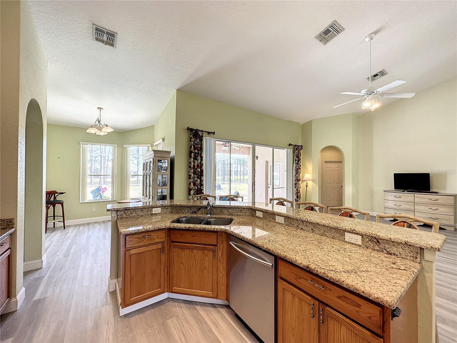 218 N HAMPTON DR, DAVENPORT, FL, 33897