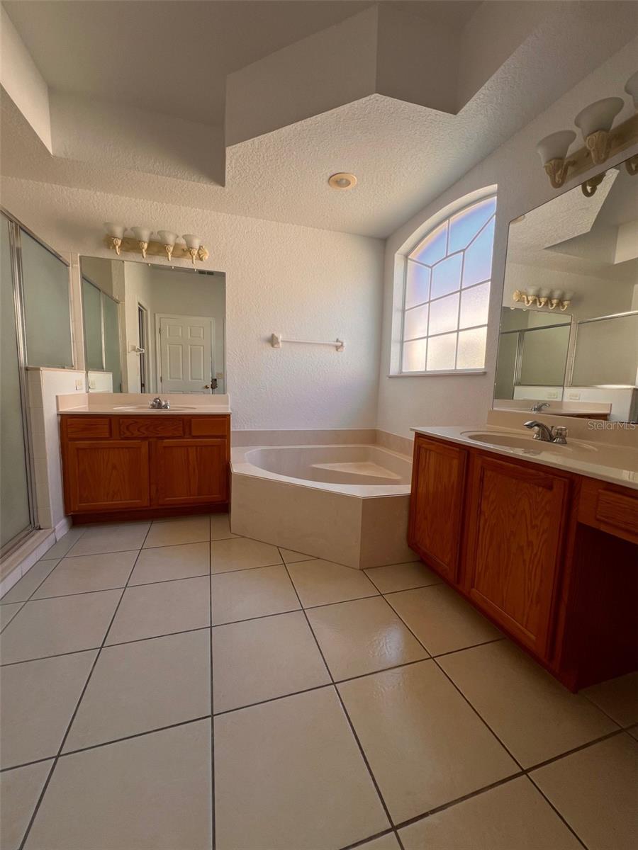 218 N HAMPTON DR, DAVENPORT, FL, 33897