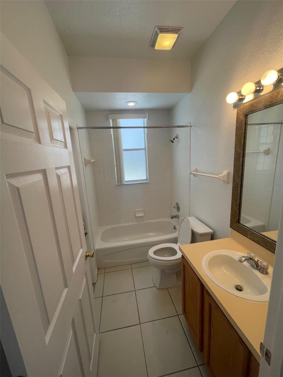 218 N HAMPTON DR, DAVENPORT, FL, 33897