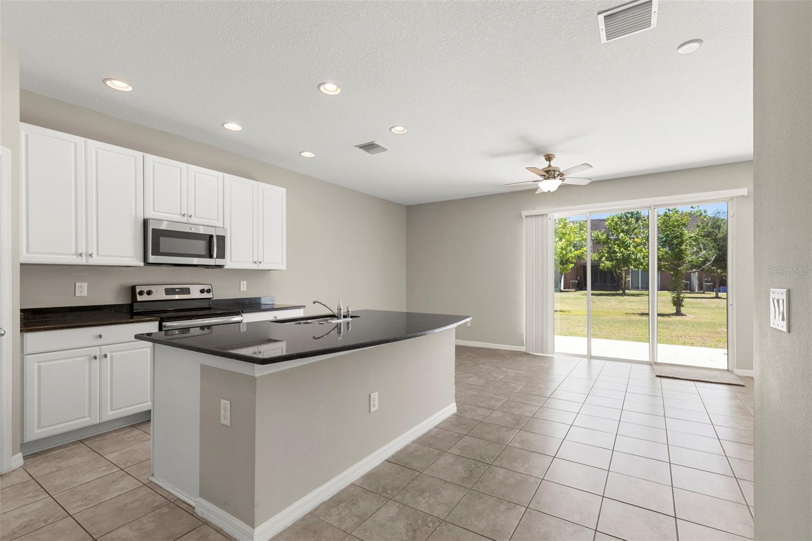 7060 WOODCHASE GLEN DR, RIVERVIEW, FL, 33578