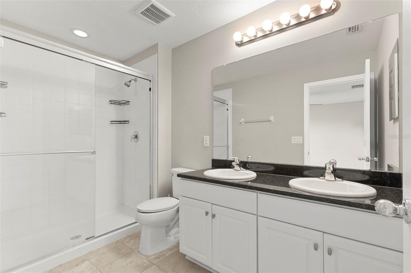 7060 WOODCHASE GLEN DR, RIVERVIEW, FL, 33578