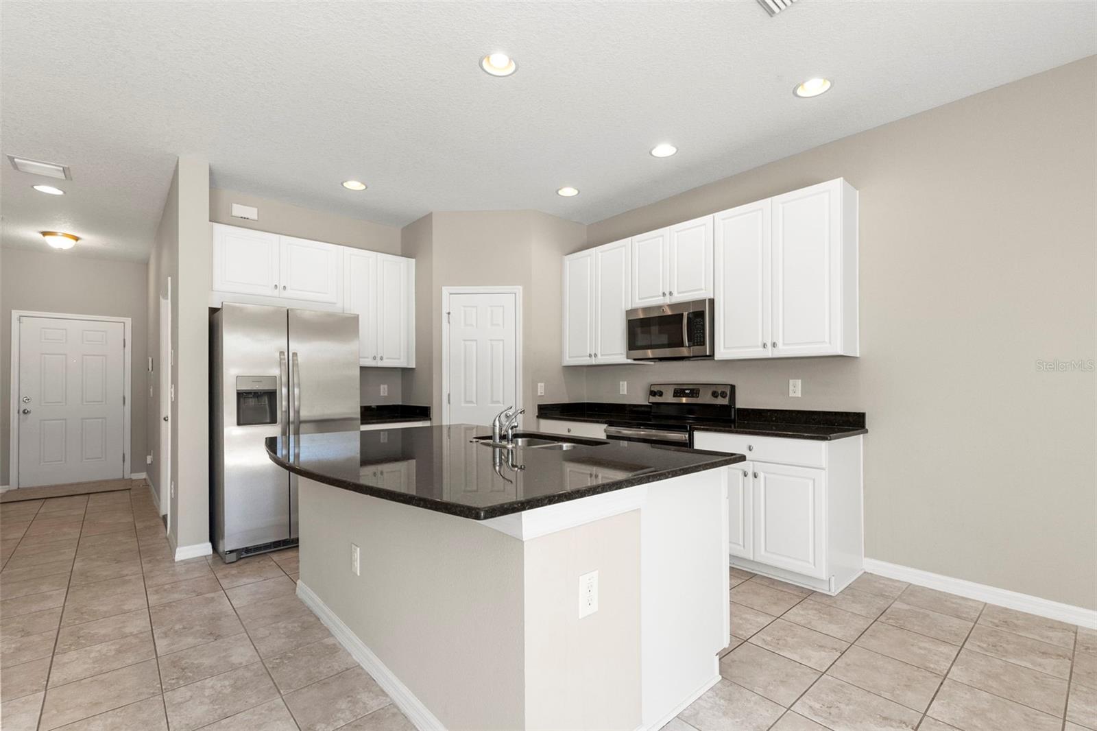 7060 WOODCHASE GLEN DR, RIVERVIEW, FL, 33578