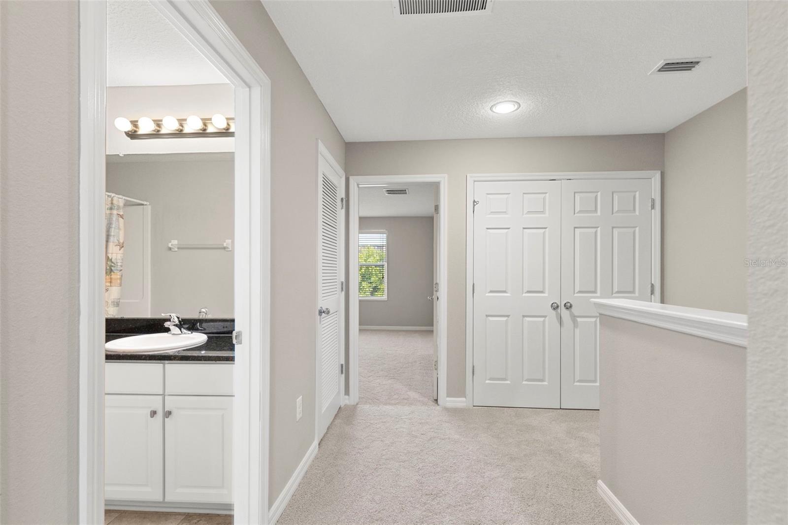 7060 WOODCHASE GLEN DR, RIVERVIEW, FL, 33578