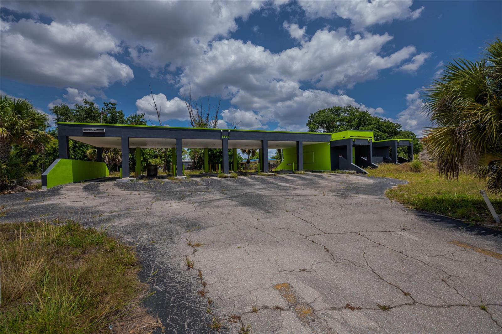 3570 TAMIAMI TRL, PORT CHARLOTTE, FL, 33952