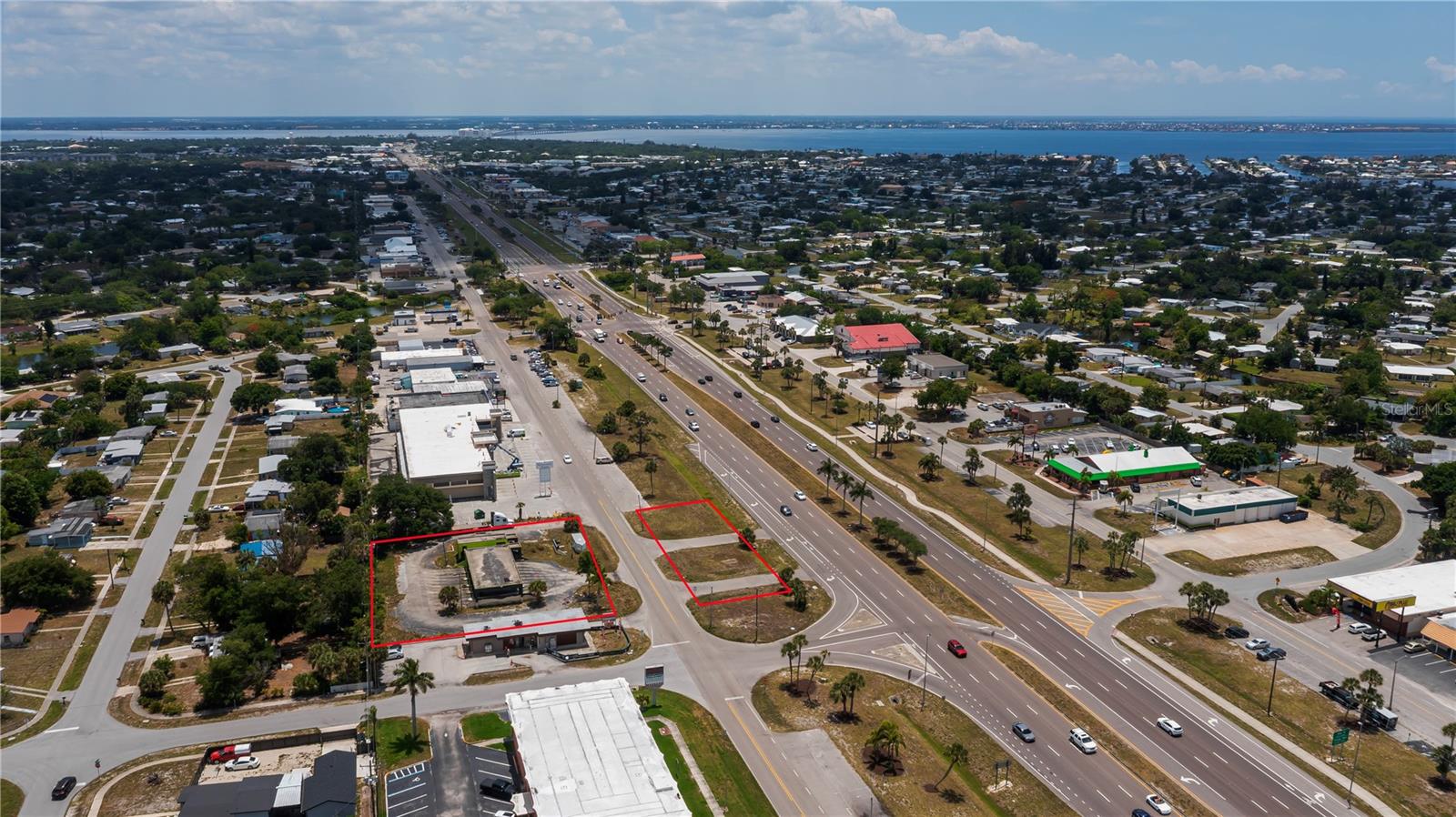 3570 TAMIAMI TRL, PORT CHARLOTTE, FL, 33952