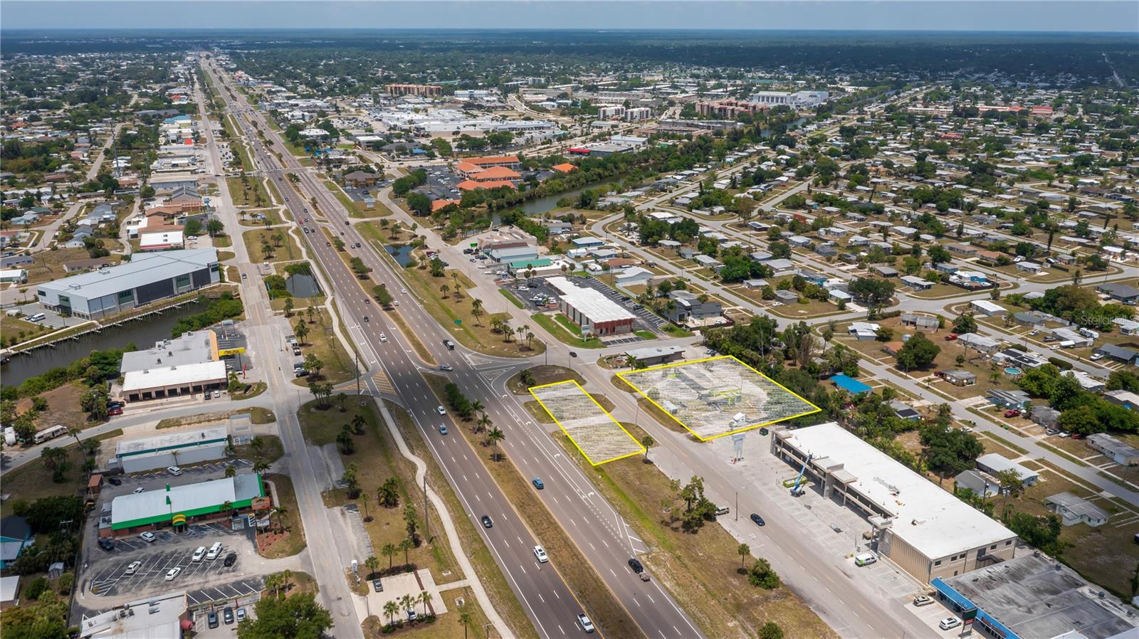 3570 TAMIAMI TRL, PORT CHARLOTTE, FL, 33952