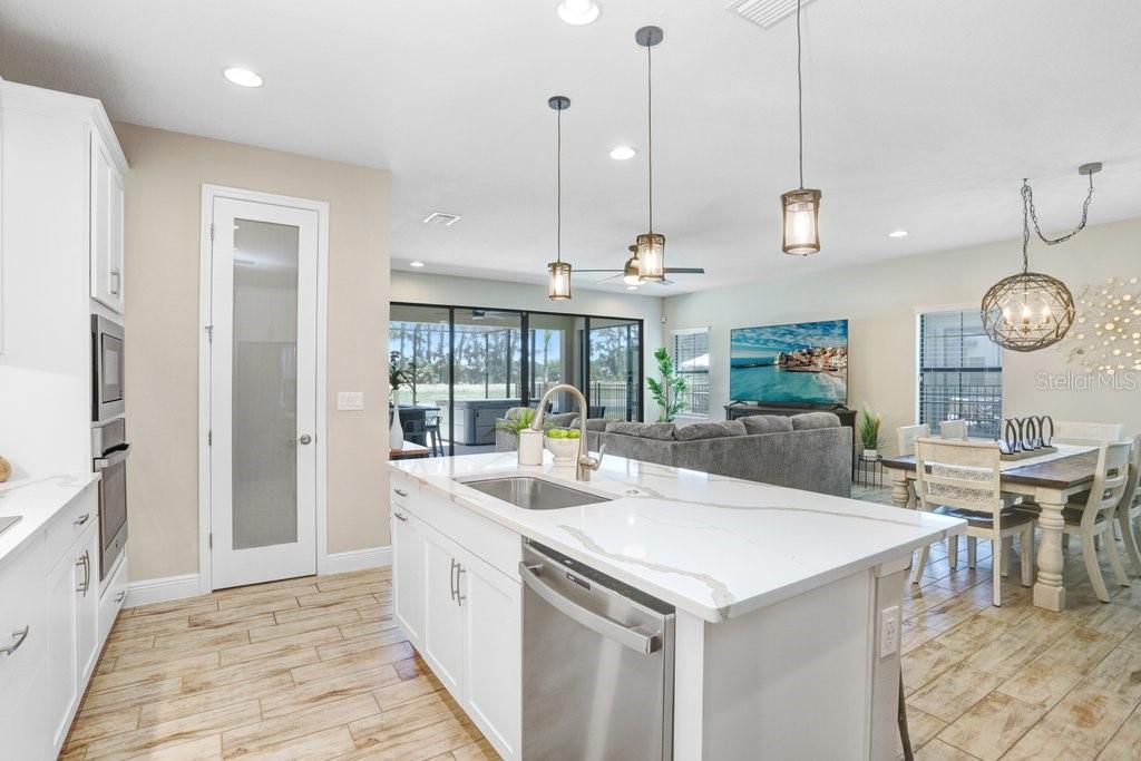 14828 PADDOCK POND AVE, LITHIA, FL, 33547