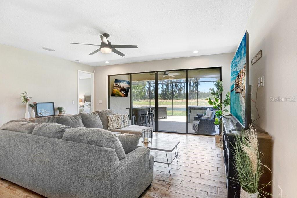 14828 PADDOCK POND AVE, LITHIA, FL, 33547