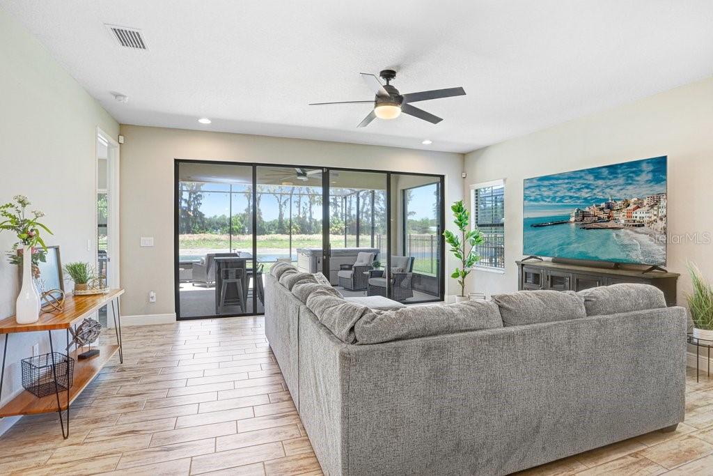 14828 PADDOCK POND AVE, LITHIA, FL, 33547