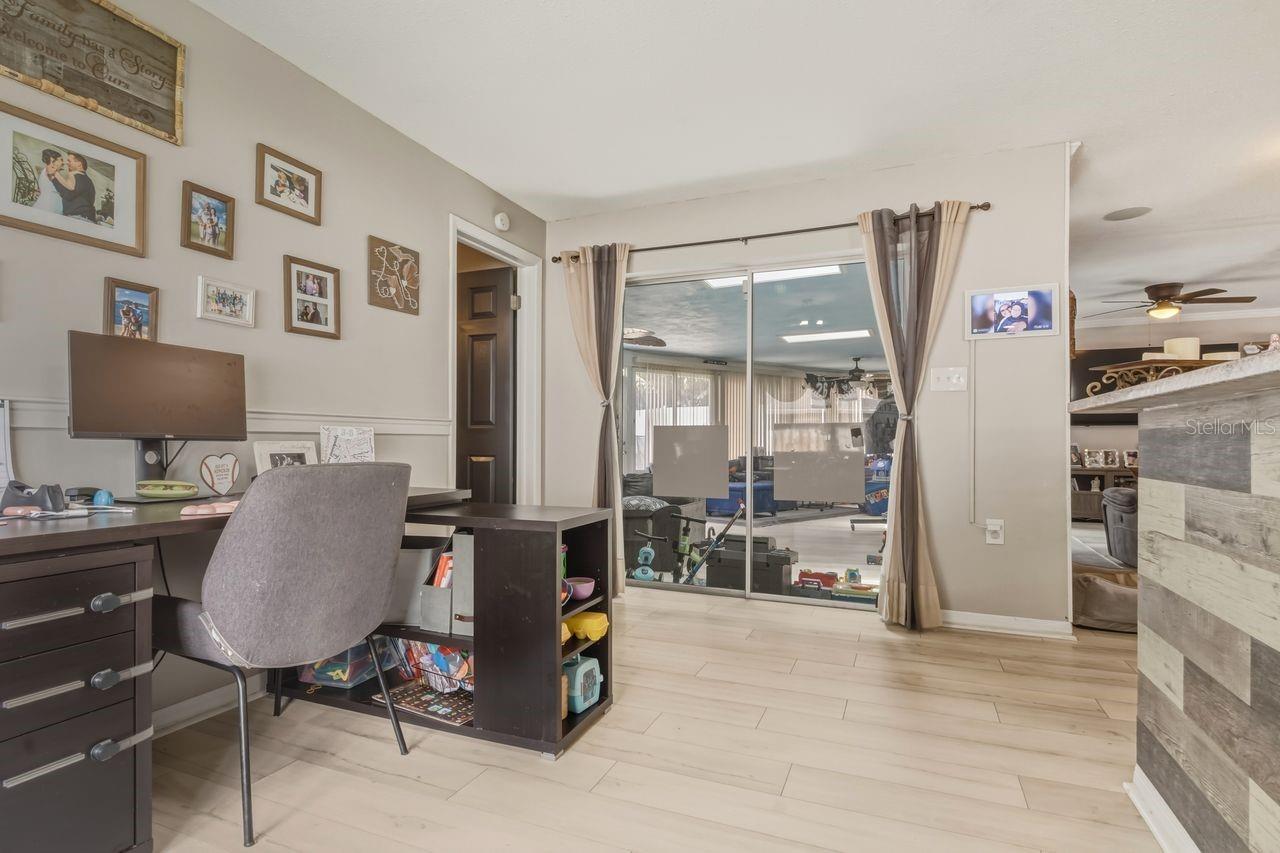 1387 S DISSTON AVE, TARPON SPRINGS, FL, 34689