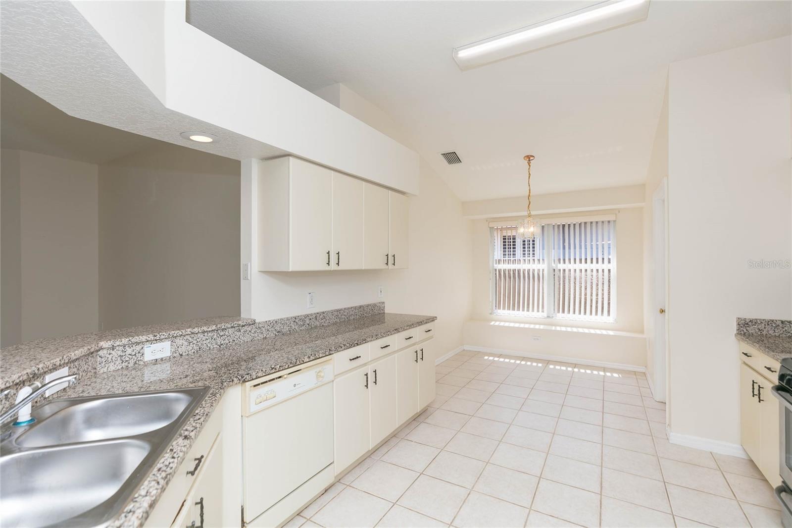 22704 RODERICK DR, LAND O LAKES, FL, 34639