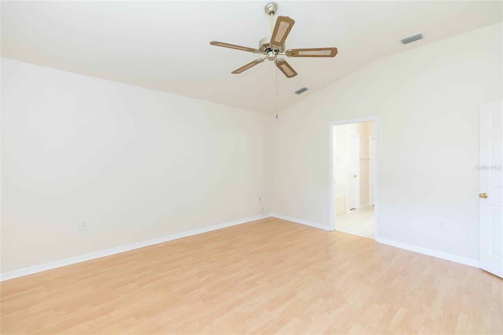22704 RODERICK DR, LAND O LAKES, FL, 34639