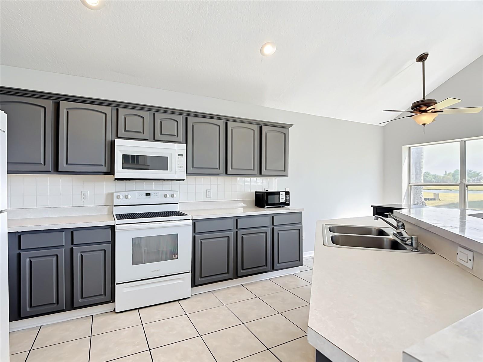 131 WESTMORELAND CIR, KISSIMMEE, FL, 34744