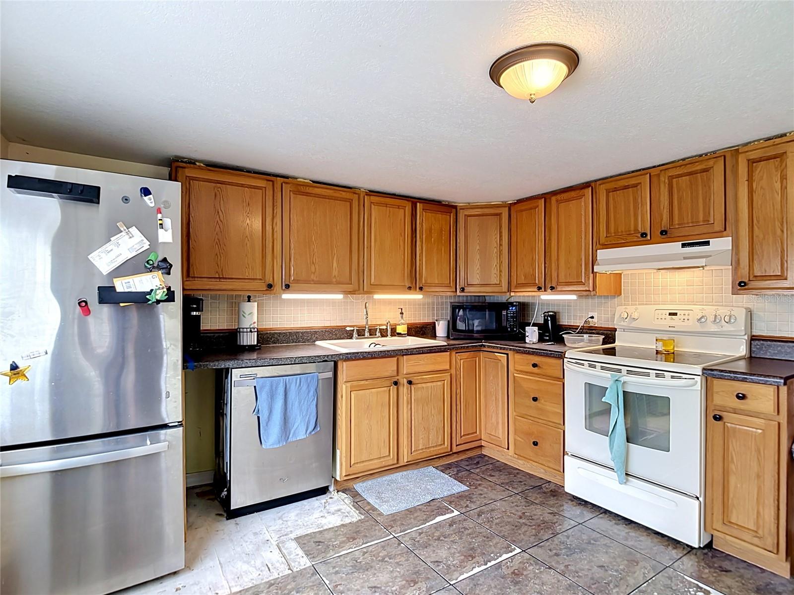 17609 BATHURST AVE, SPRING HILL, FL, 34610