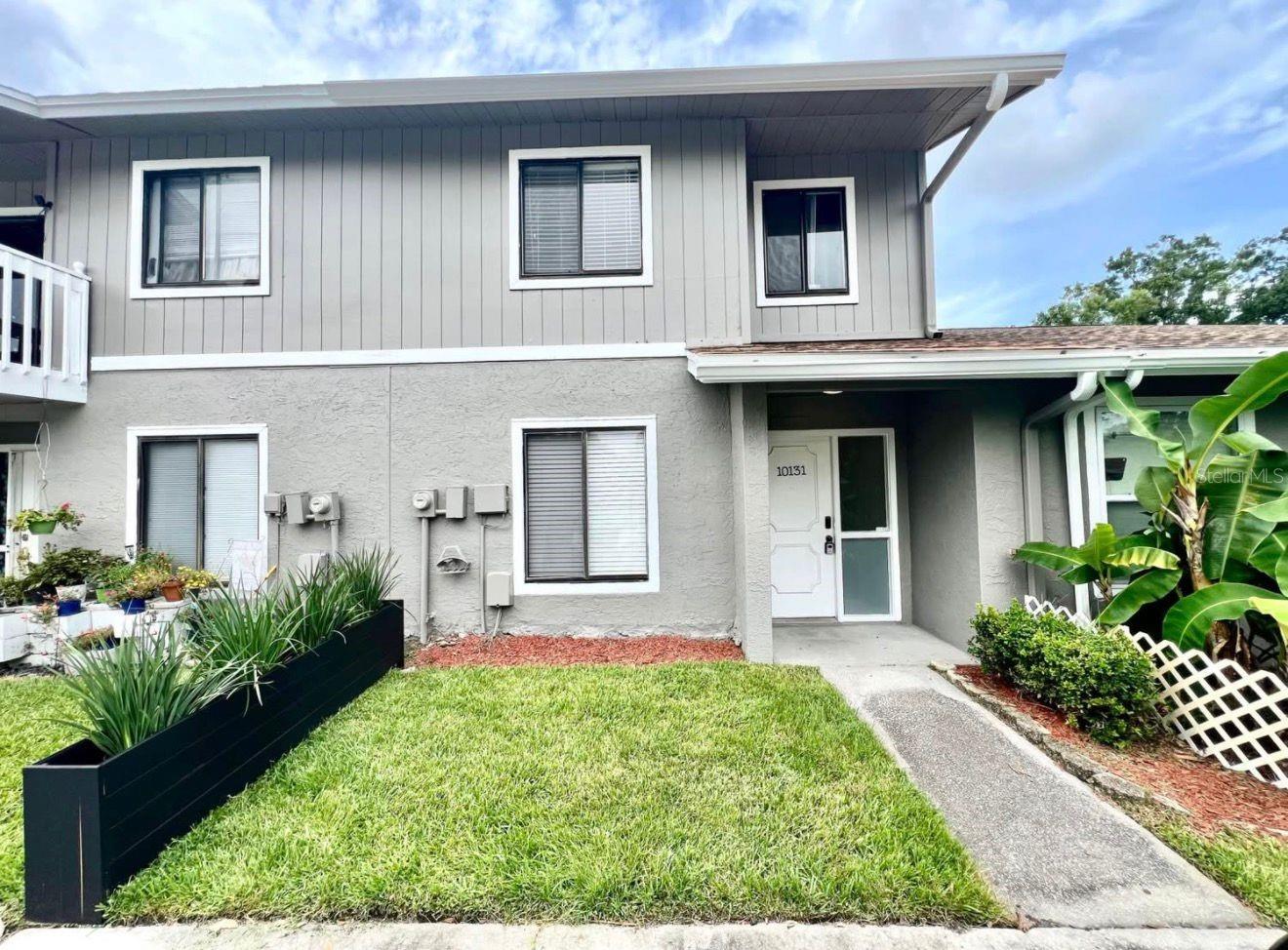10131 LAKE OAK CIR, TAMPA, FL, 33624