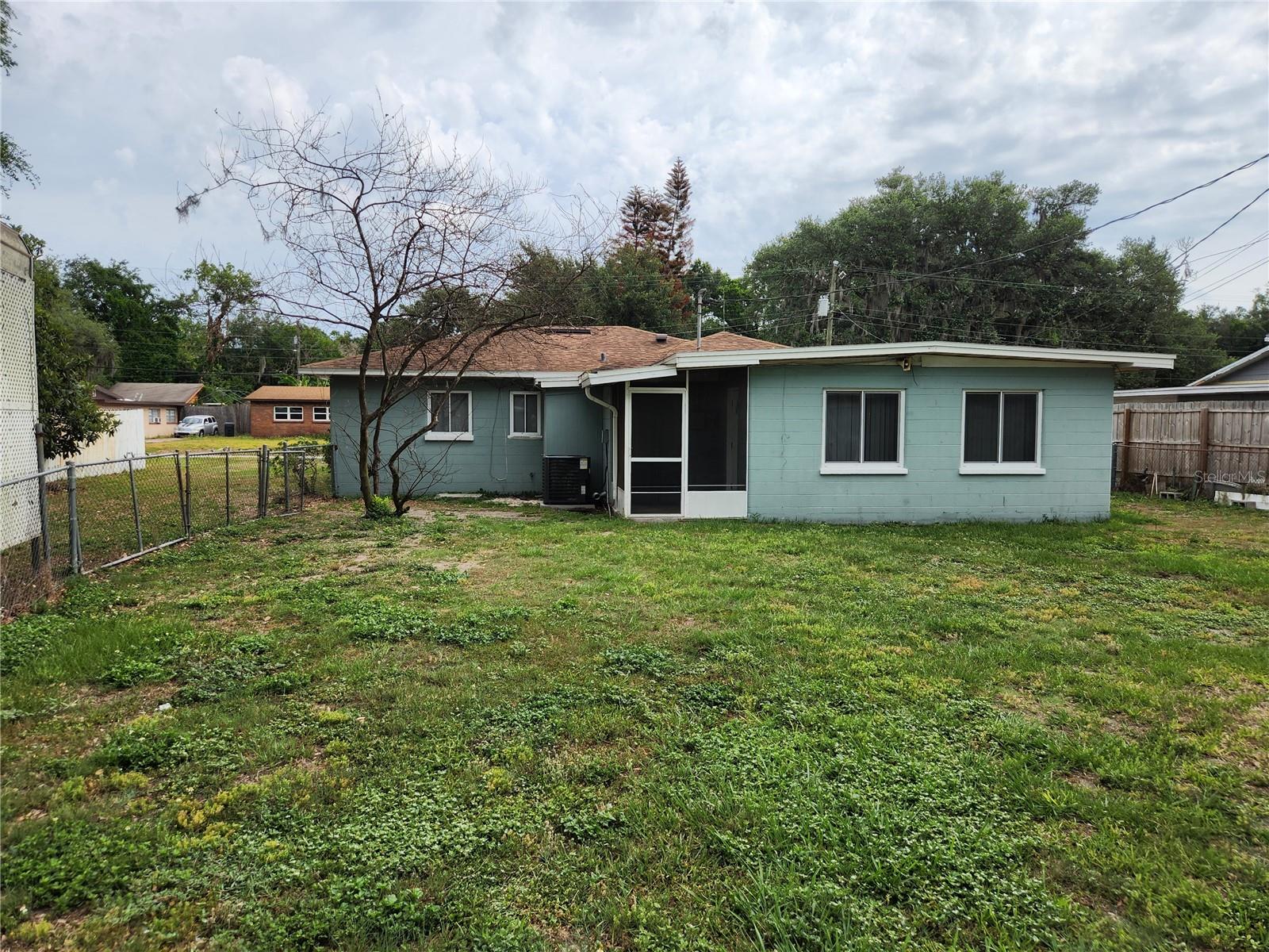 2621 CANAL DR N, LAKELAND, FL, 33801