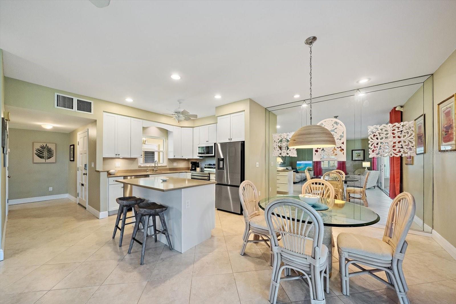 5869 TIDEWOOD AVE #7, SARASOTA, FL, 34231