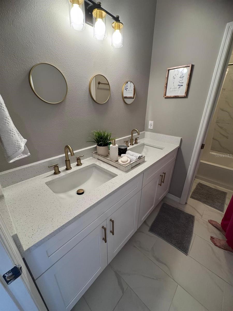 310 SUNSET VIEW DR, DAVENPORT, FL, 33837