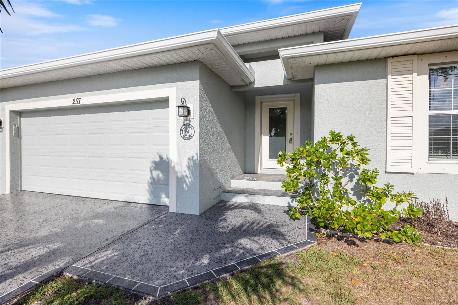 257 INDIAN CREEK DR, ROTONDA WEST, FL, 33947