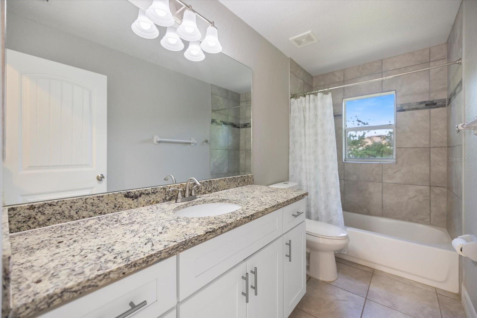 257 INDIAN CREEK DR, ROTONDA WEST, FL, 33947