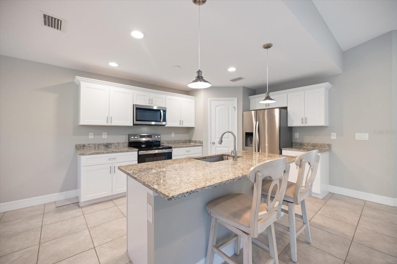 257 INDIAN CREEK DR, ROTONDA WEST, FL, 33947