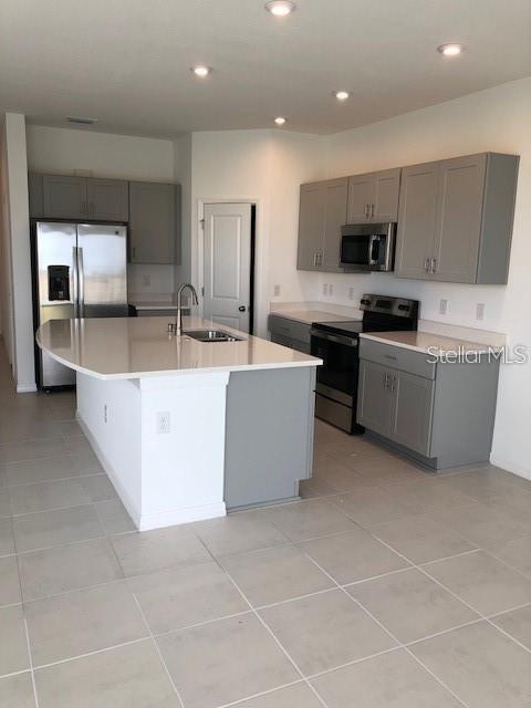 2313 ALEE LN, WESLEY CHAPEL, FL, 33543