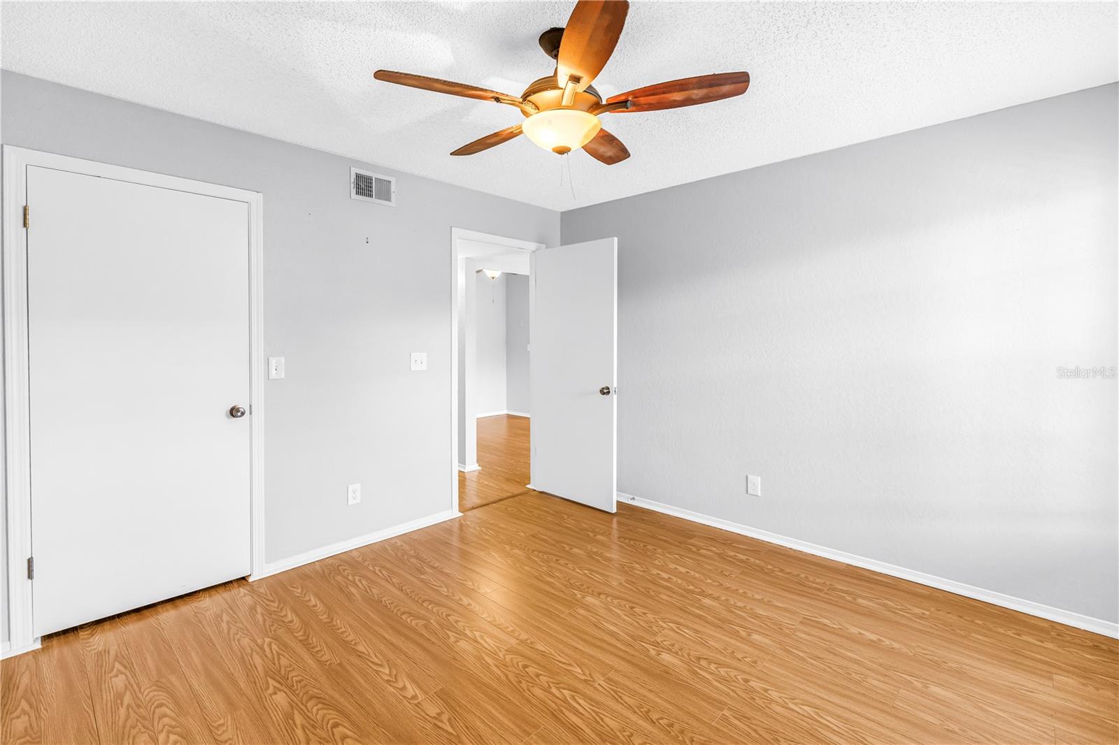 10200 GANDY BLVD N #807, ST PETERSBURG, FL, 33702