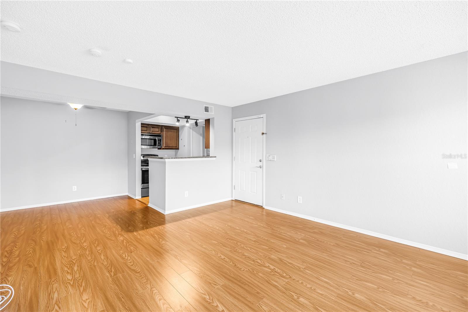 10200 GANDY BLVD N #807, ST PETERSBURG, FL, 33702