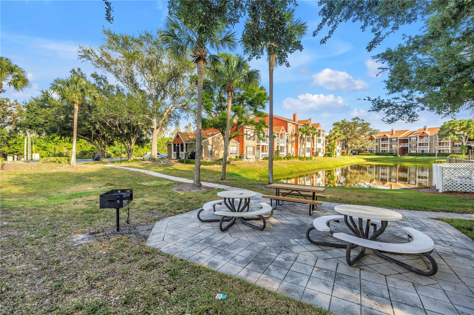 10200 GANDY BLVD N #807, ST PETERSBURG, FL, 33702