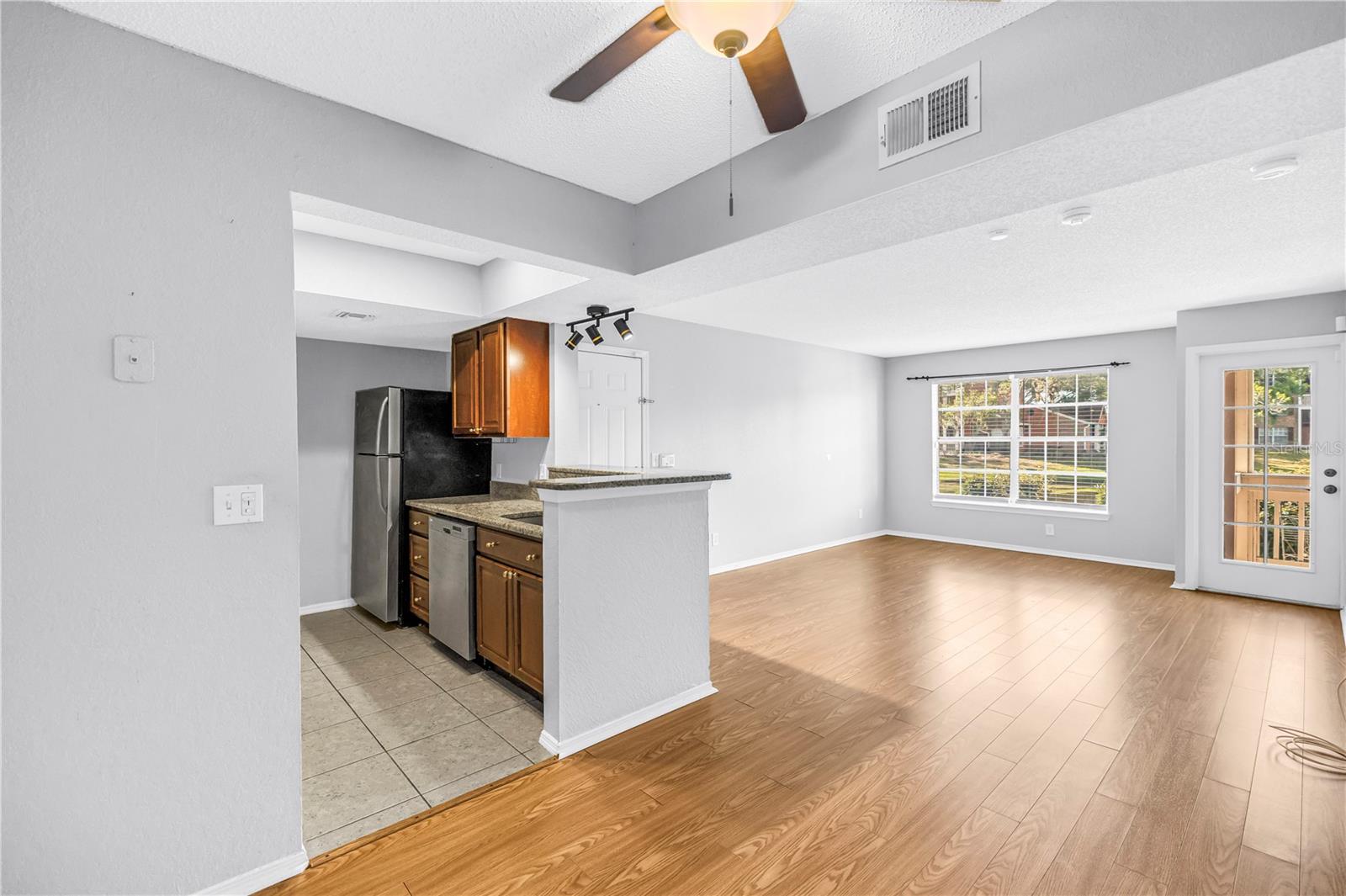 10200 GANDY BLVD N #807, ST PETERSBURG, FL, 33702