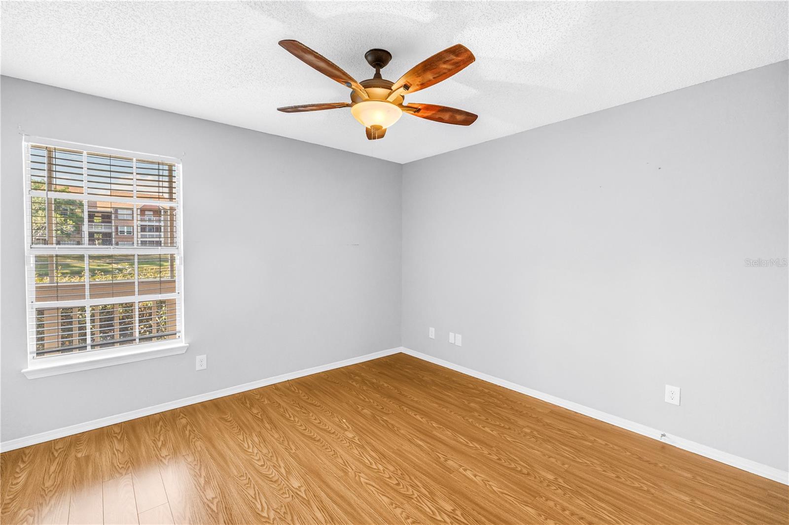 10200 GANDY BLVD N #807, ST PETERSBURG, FL, 33702