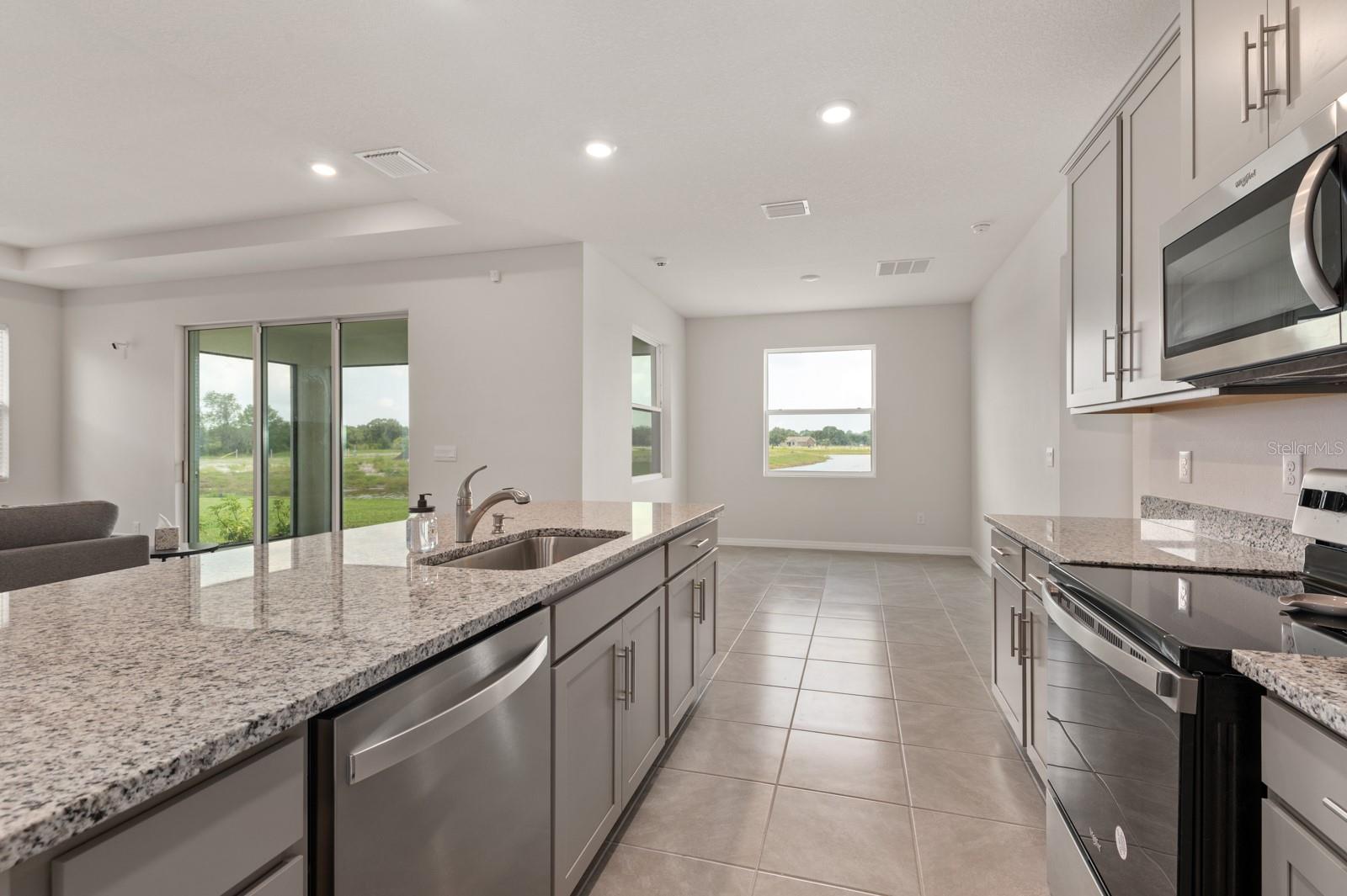 520 158TH ST E, BRADENTON, FL, 34212
