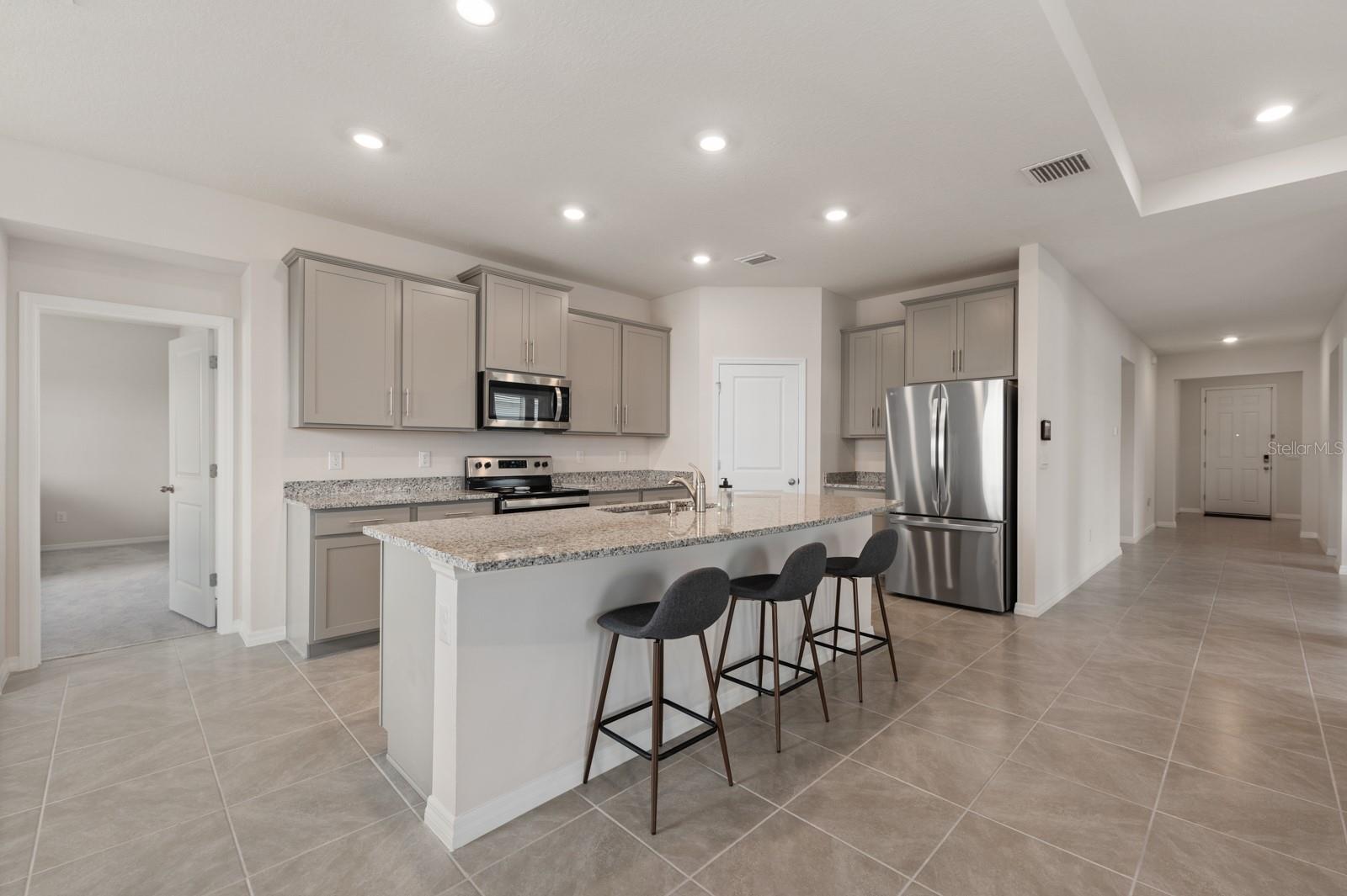 520 158TH ST E, BRADENTON, FL, 34212