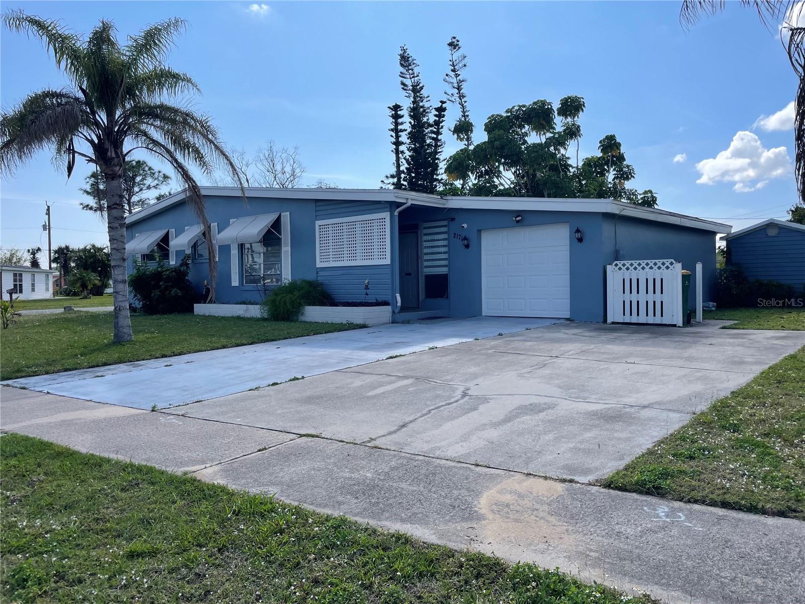 2171 BIRCHCREST BLVD, PORT CHARLOTTE, FL, 33952