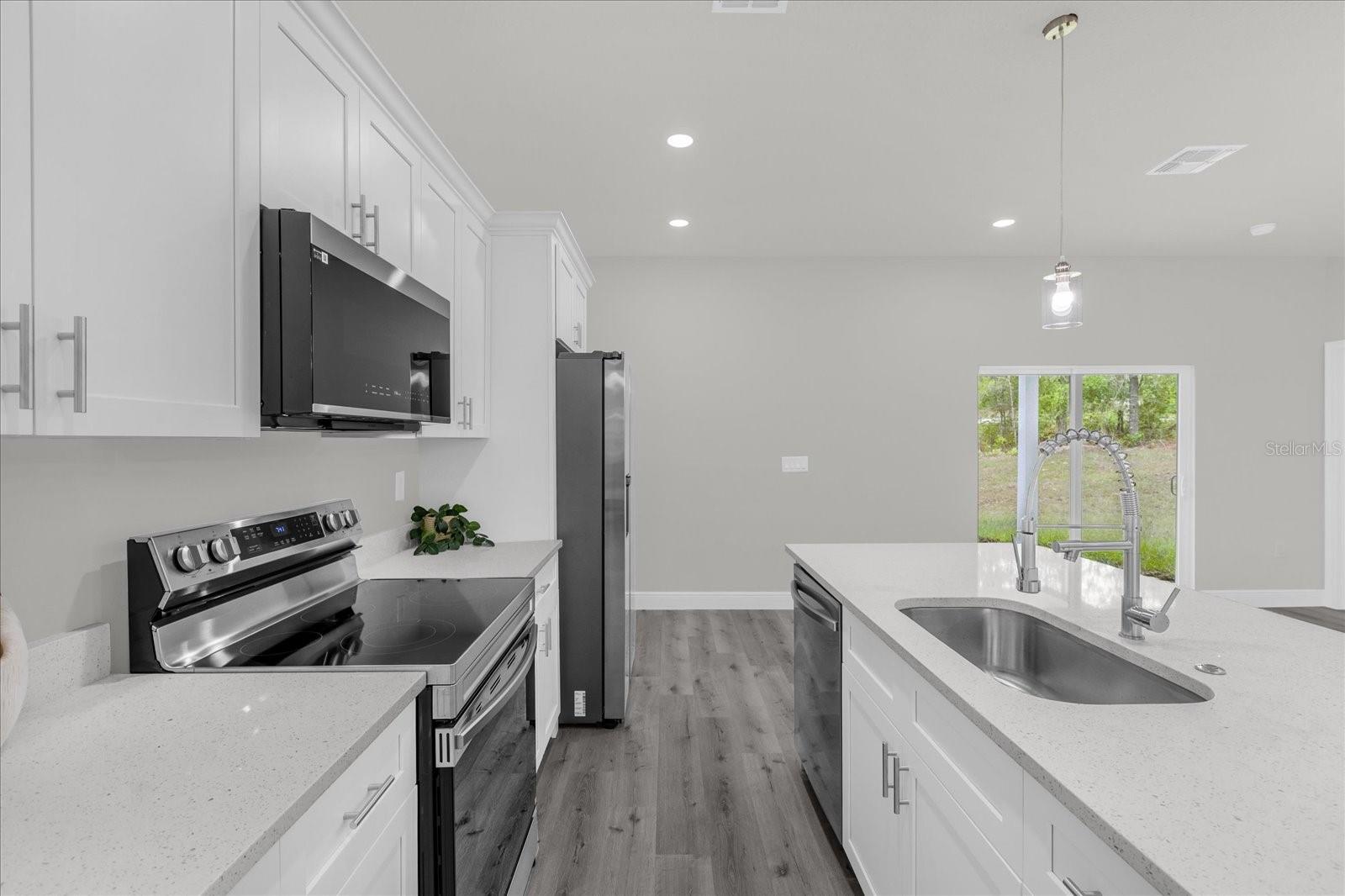 1233 W SHADY LN, DUNNELLON, FL, 34434