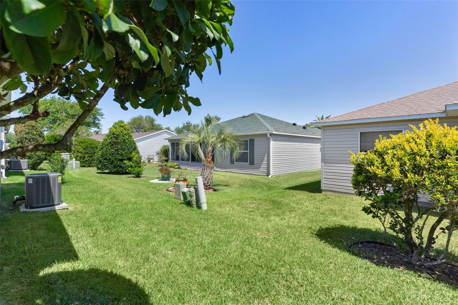 2437 SOUTHERN OAK ST, THE VILLAGES, FL, 32162