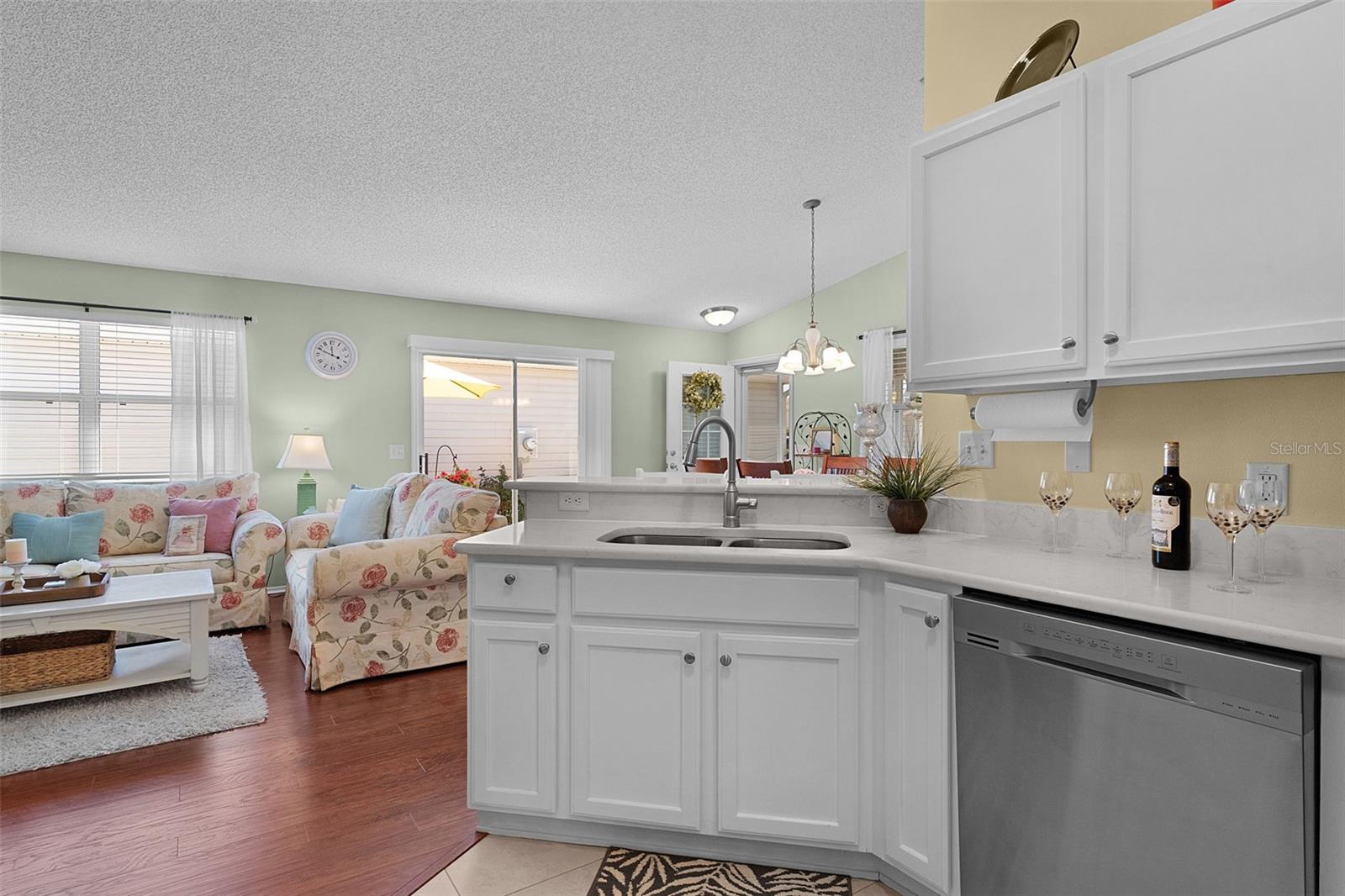 2437 SOUTHERN OAK ST, THE VILLAGES, FL, 32162
