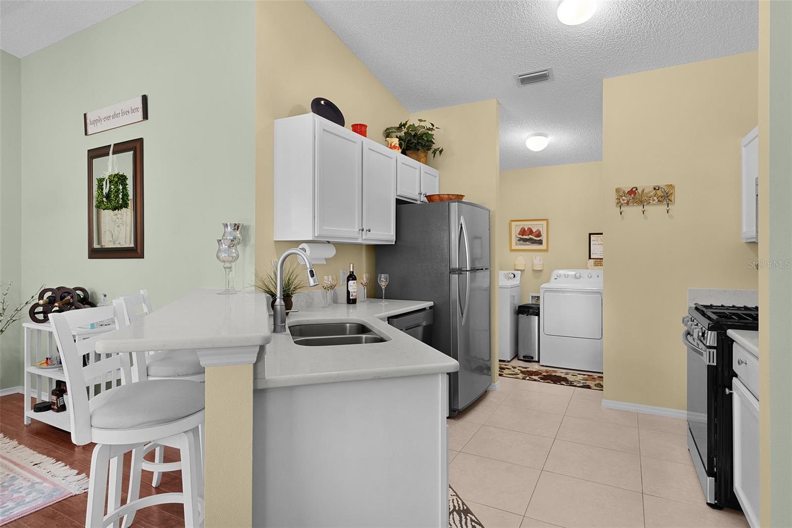 2437 SOUTHERN OAK ST, THE VILLAGES, FL, 32162