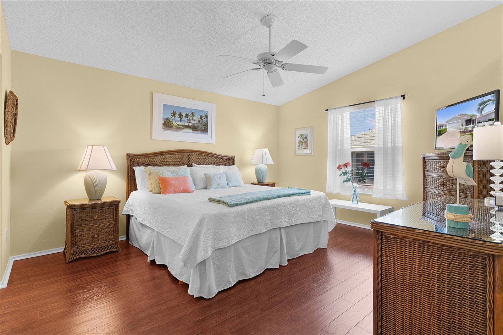 2437 SOUTHERN OAK ST, THE VILLAGES, FL, 32162